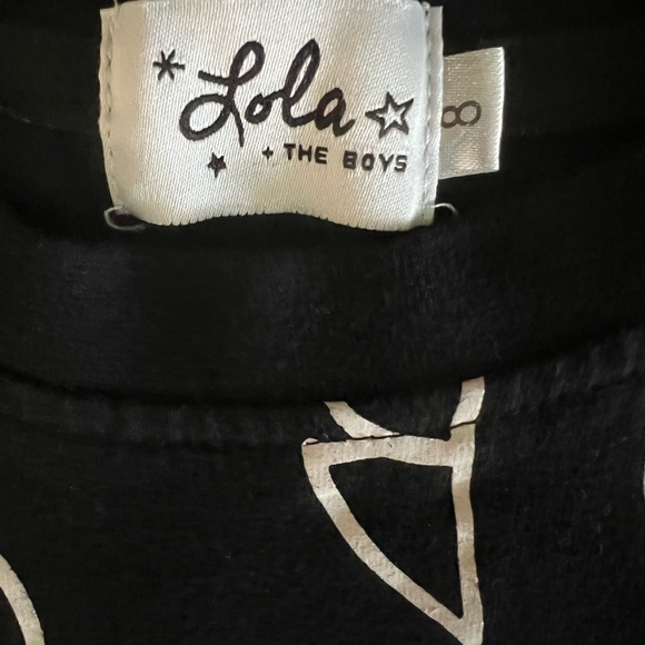 Lola + The Boys Black Dinosaur Graphic T-Shirt Size 8 - Picture 3 of 7